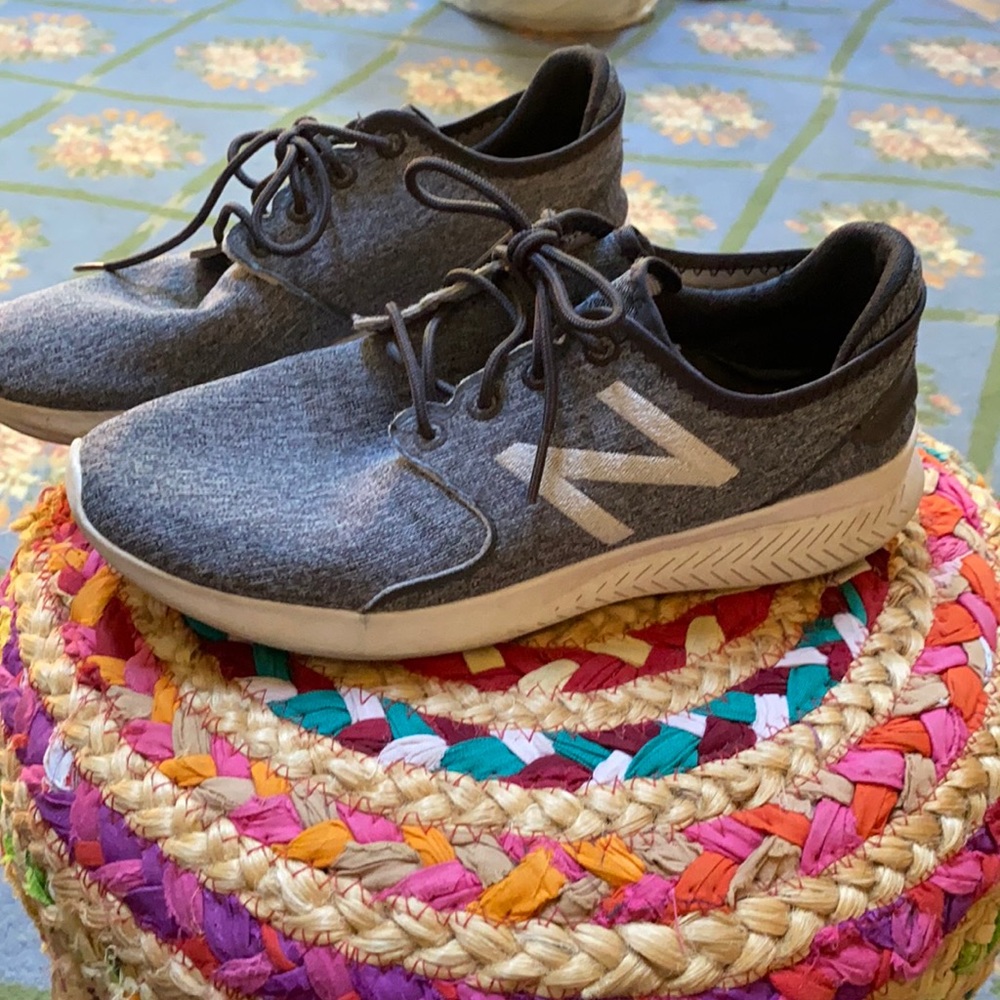 New Balance Slip on ladies sneaker